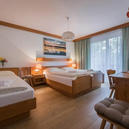 Hotel Rad- Und Ariell 3*