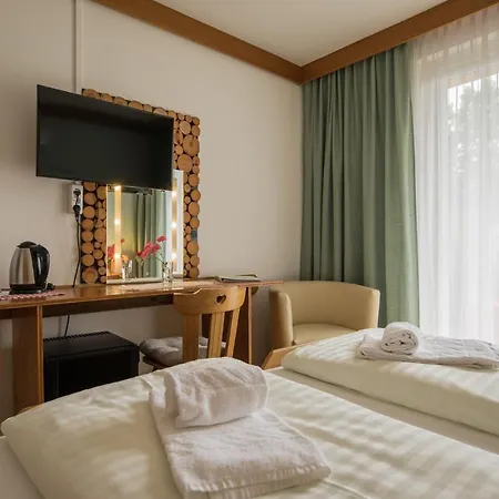 Hotel Rad- Und Ariell
