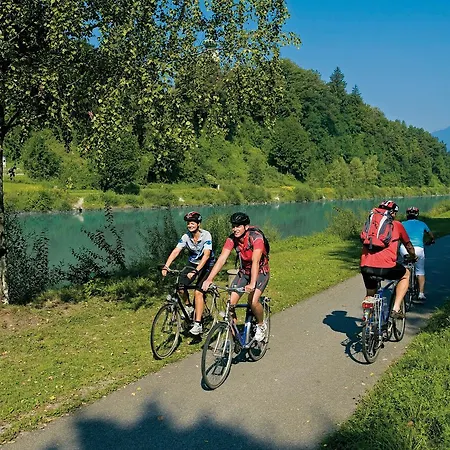 Rad- Und Ariell 酒店