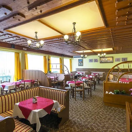 Rad- Und Ariell 酒店