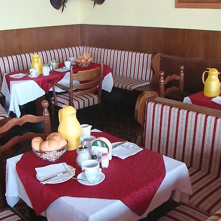 Rad- Und Ariell 圣卡荐