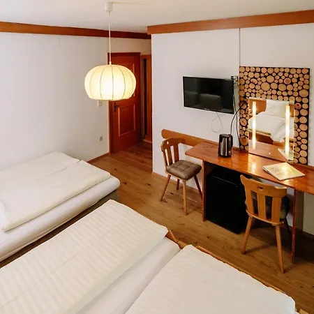 Rad- Und Ariell Hotel