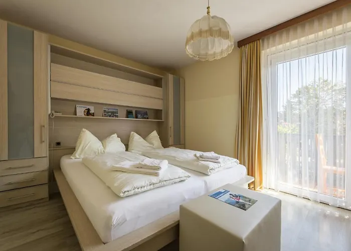 Rad- Und Ariell Hotel 3*